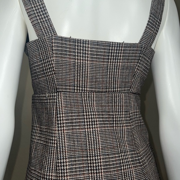 overall dress - Picture 6 of 6